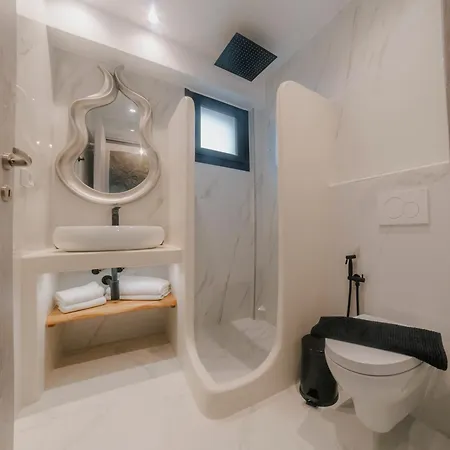 Naxos Privilege Villa *